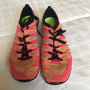 Nike Men’s Flywire Trainer 5.0